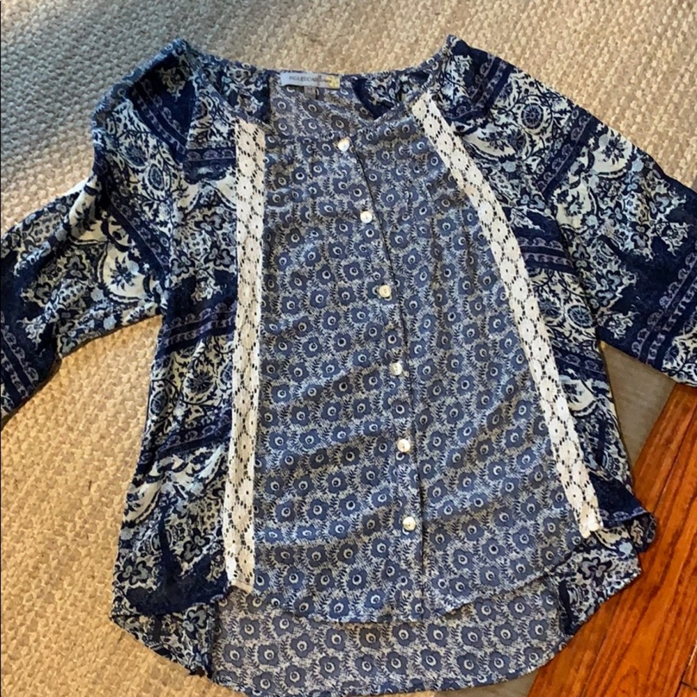Boutique style shirt